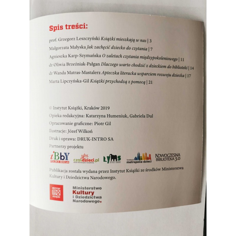Książką połączeni Przedszkolak idzie do biblioteki